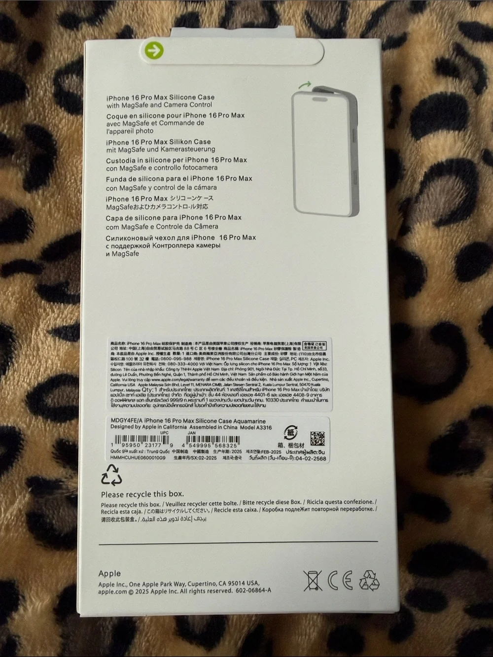Apple iPhone 16 Pro Max Siliconei Case - Aquamarine